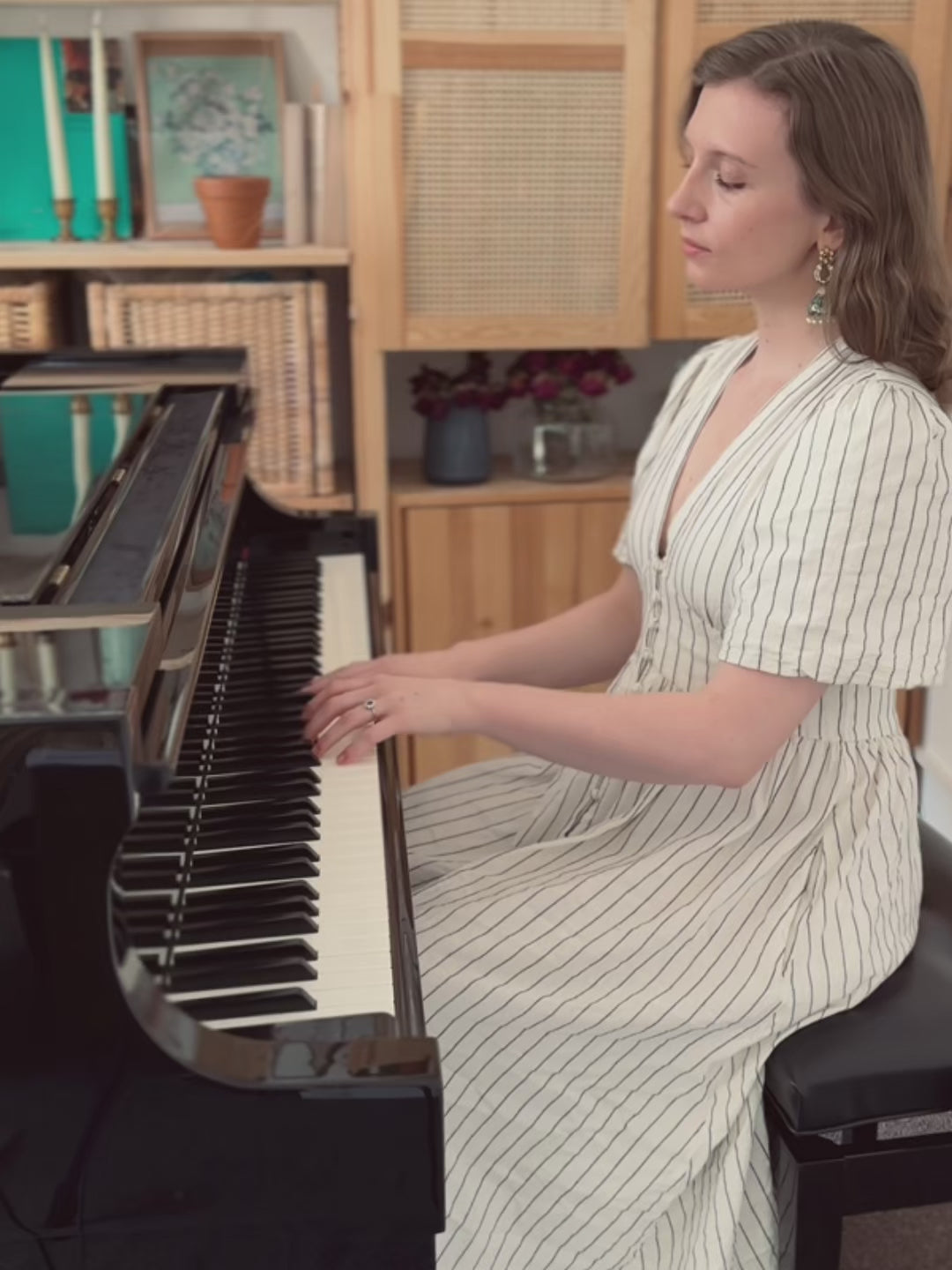 Drift: Cinematic Piano for Beginners by Olivia Fallon